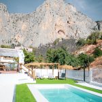 Piscina casa el charcon